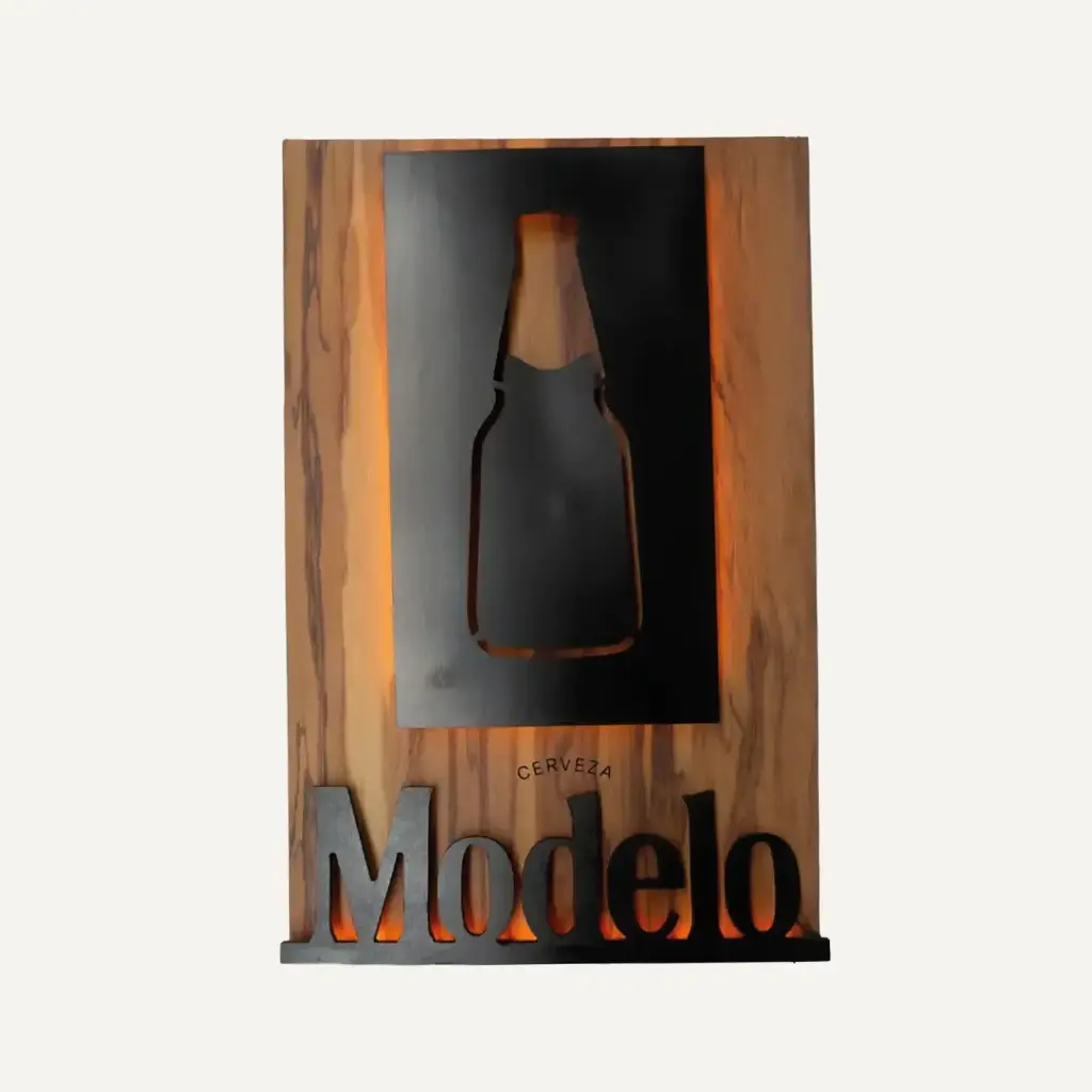 Anuncio Interior Modelo