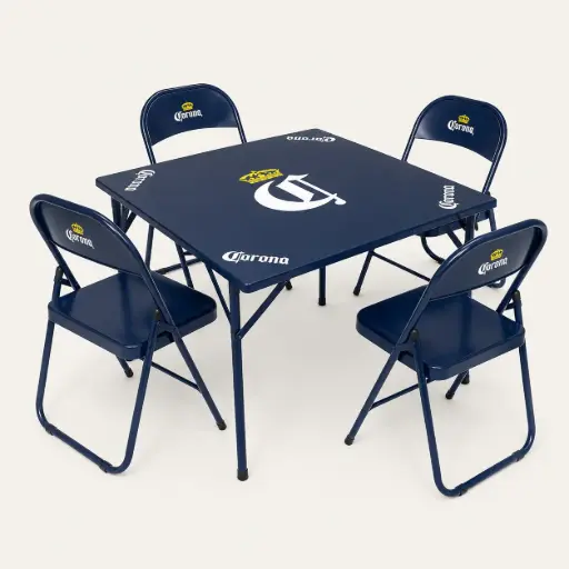 Mesa con sillas Corona
